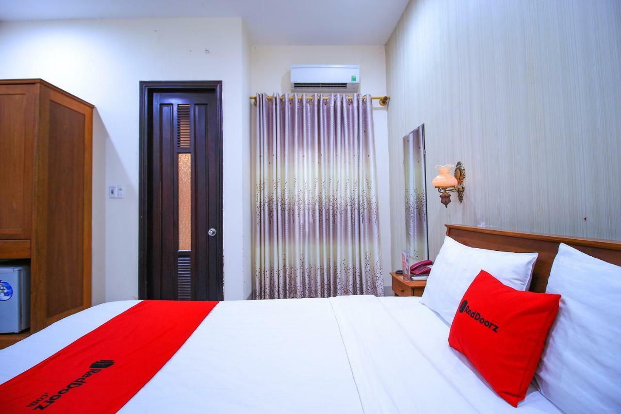 Reddoorz Near Han Market Da Nang Exterior photo